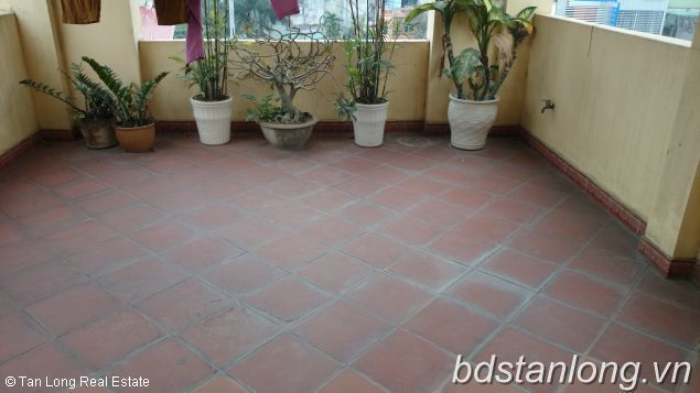 Cho thuê nhà ở phố Quần Ngựa quận Ba Đình Hà Nội