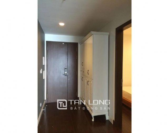 Cho thuê thuê chung cư 90m2 tại The Lancaster, quận Ba Đình