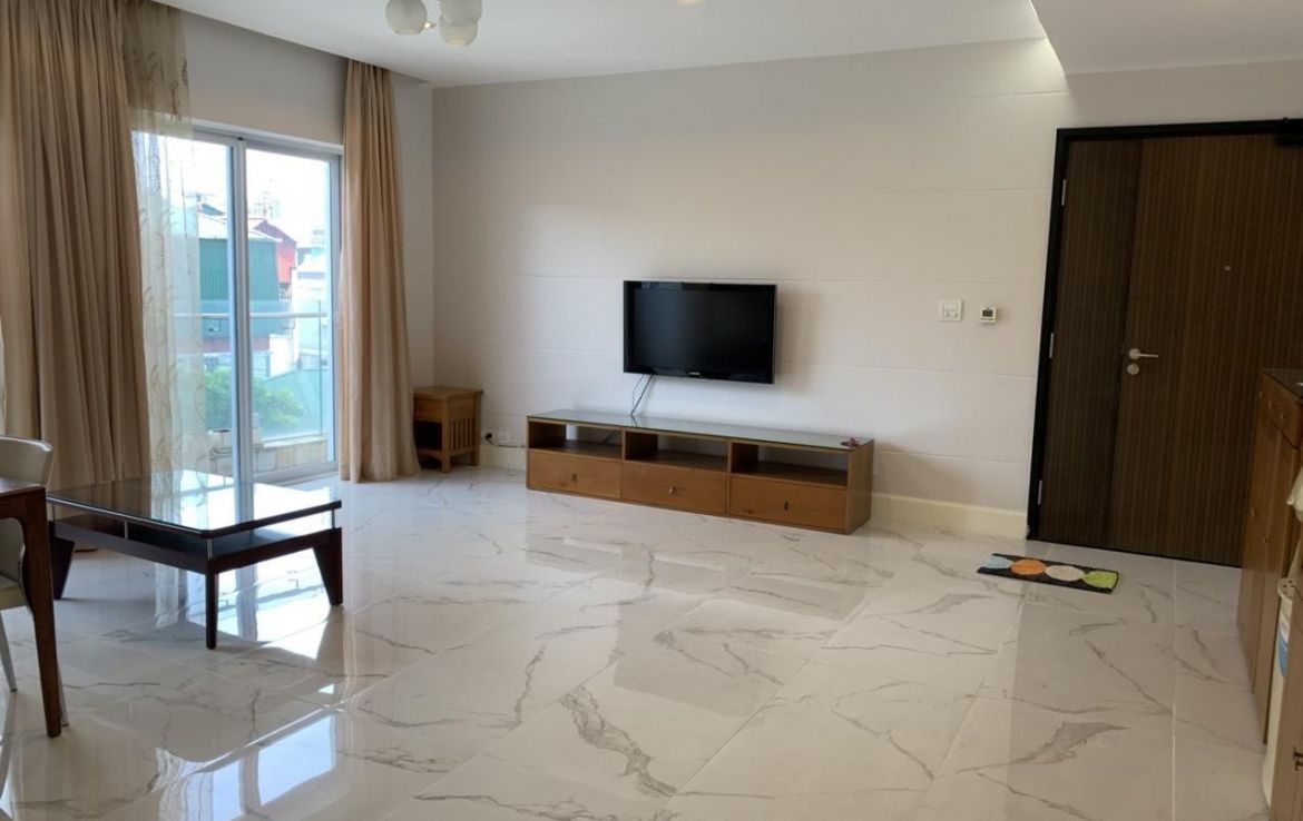 Chính chủ cần bán căn hộ Golden Westlake, 02 ngủ, 02 vệ sinh, đủ nội thất, view hồ bơi, giá tốt