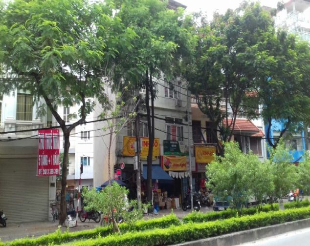 Chủ nhà chuyển công tác cần bán nhà 6 tầng mặt đường Lạc Long Quân