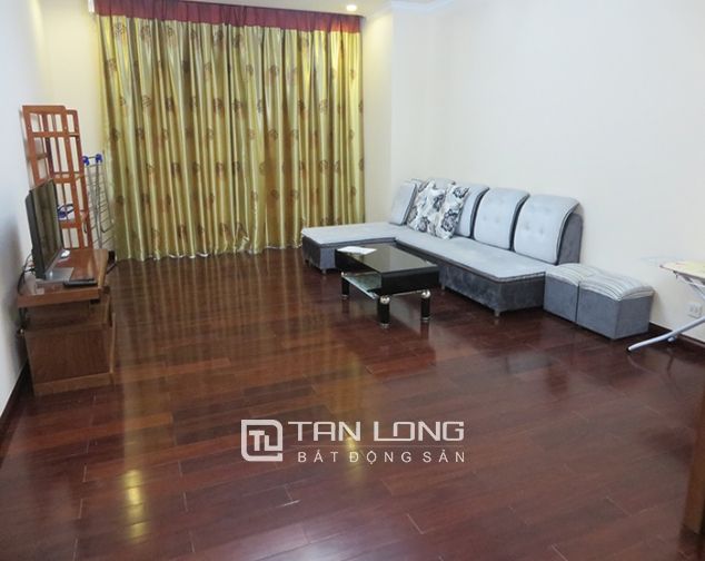 Chung cư 126m2, đủ đồ tại tòa R1 Vinhomes Royal City, quận Thanh Xuân