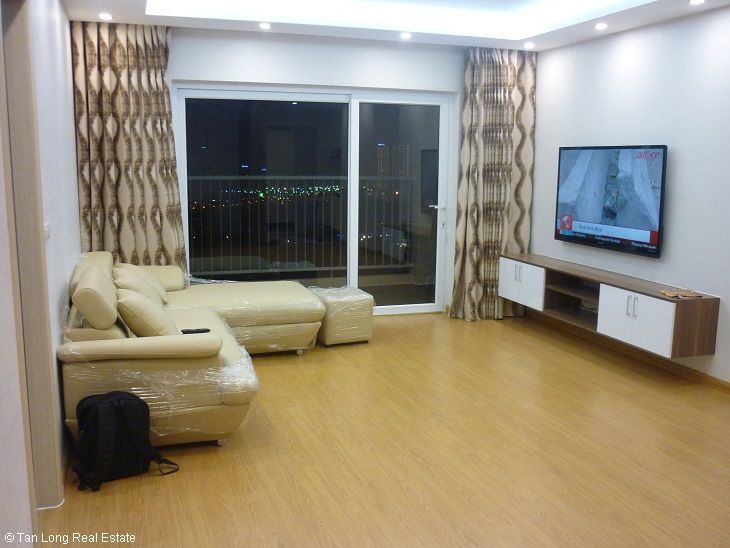 Chung cư 128m2 cho thuê tại Golden Palace, quận Nam Từ Liêm