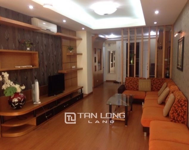 Chung cư 145m2 cần cho thuê tại P2 Ciputra, quận Tây Hồ