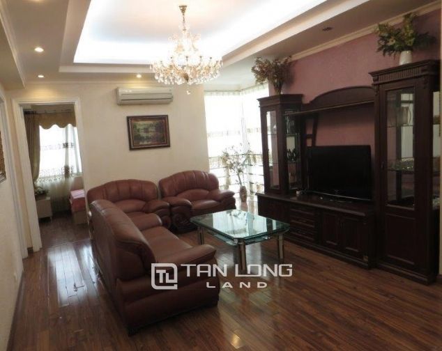 Chung cư 4 phòng ngủ, đủ đồ cho thuê tại khu E4 Ciputra, quận Tây Hồ