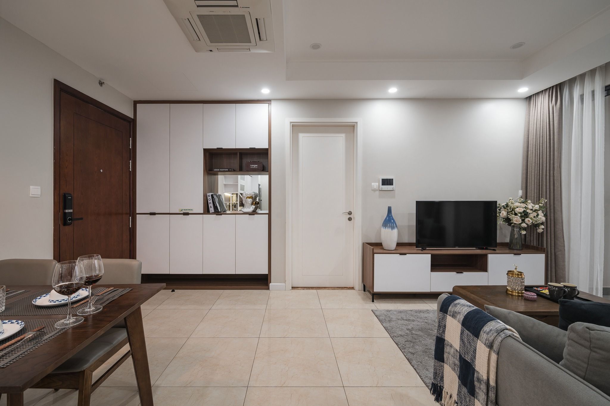 Cho thuê gấp căn hộ Mailand Hanoi City, 2PN, DT: 89m2, hoàn thiện đẹp