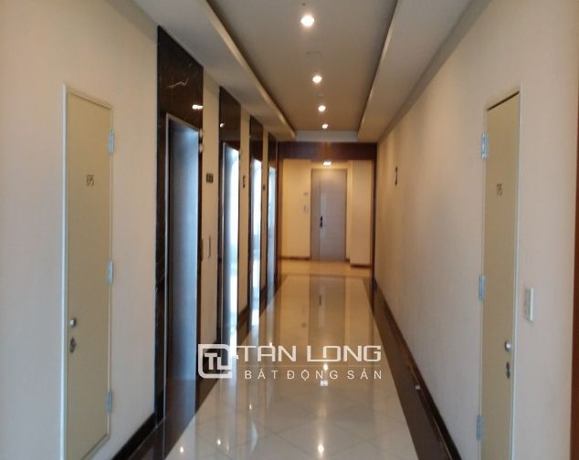 Có căn hộ chung cư 118m2, 2 phòng ngủ tại tòa nhà Keangnam, Nam Từ Liêm.