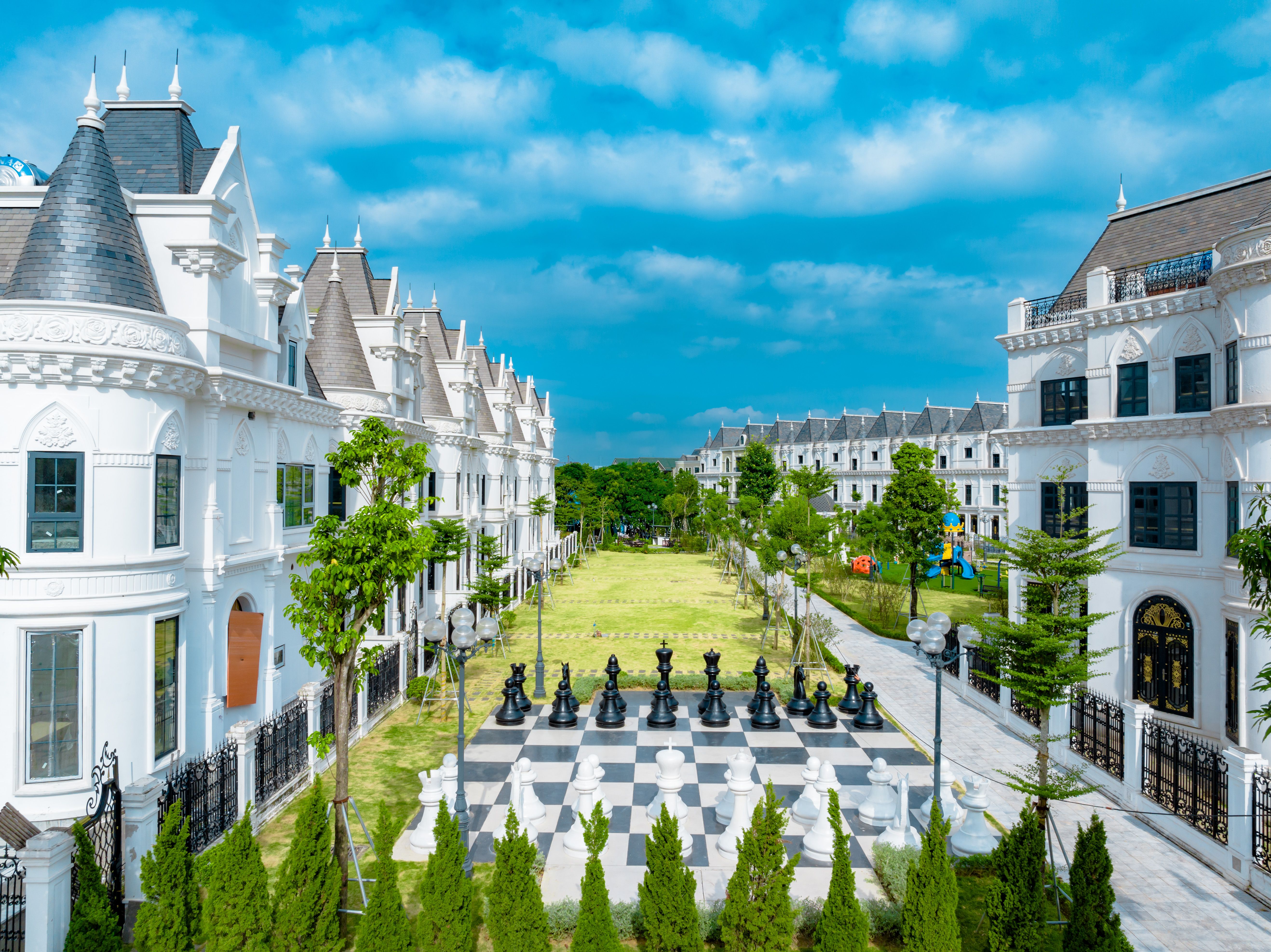 Chính chủ cho thuê biệt thự song lập giá tốt, chưa có đồ, hướng chính Tây Tứ Trạch Kita Capital