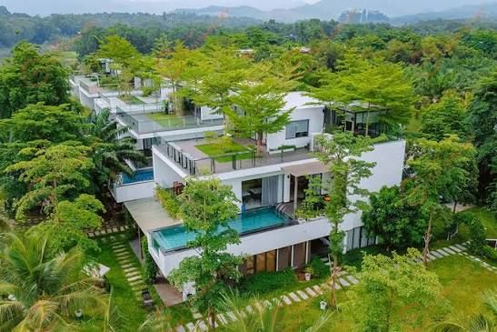 Bán biệt thự căn góc hướng Tây - Bàn giao mặt ngoài 3 tầng 1 tum Flamingo Forest City Đông Anh