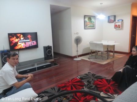 Cho thuê căn hộ 91m2, 2 phòng ngủ tại Vincom Bà Triệu, quận Hai Bà Trưng