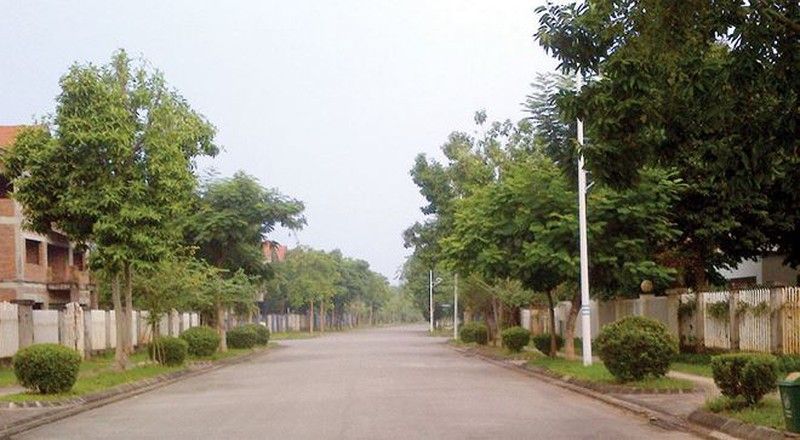 Chủ nhà gửi bán biệt thự xây thô đường Long Việt KĐT Quang Minh, DT 348.8m2, giá 34 triệu/m2