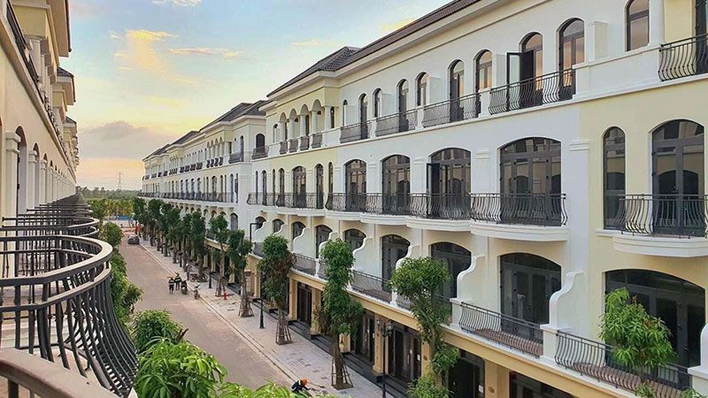 Cần bán nhà liền kề tại phân khu Chà Là Vinhomes Ocean Park 2 The Empire Văn Giang