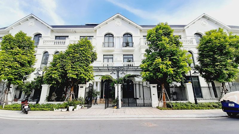 Cần bán căn nhà liền kề view công viên khu Phố Biển dự án Vinhomes Ocean Park 3 The Crown