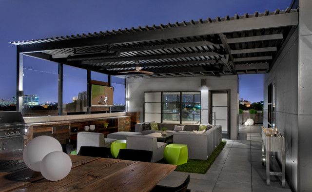 Cần bán chung cư penthouse Noble Crystal Tây Hồ hoàn thiện sang trọng, hướng Tây Nam view Sông Hồng