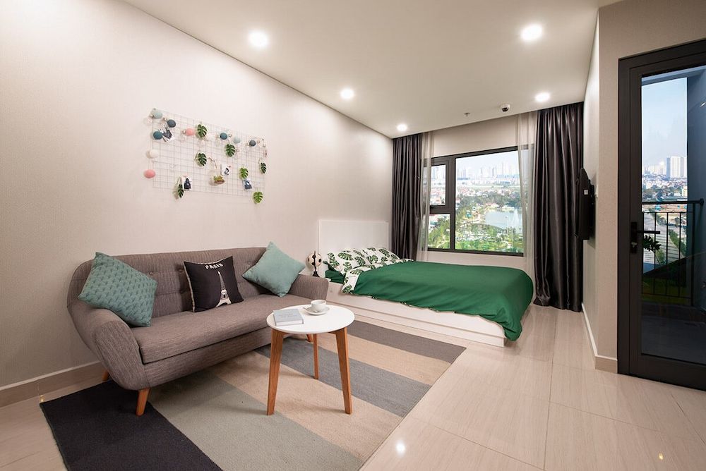 Bán Studio tầng trung hướng Đông view nhìn ra vườn hoa Vinhomes Urban Lake Long An