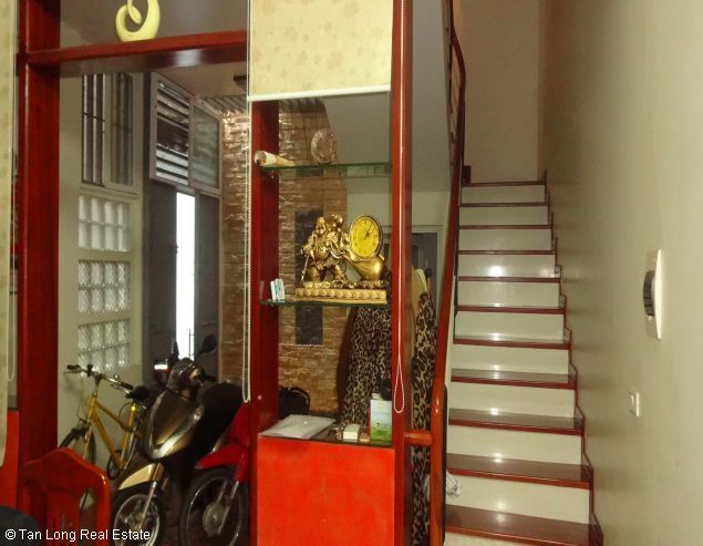 Ngôi nhà đẹp có 4 tầng cho thuê ở đường Âu Cơ.