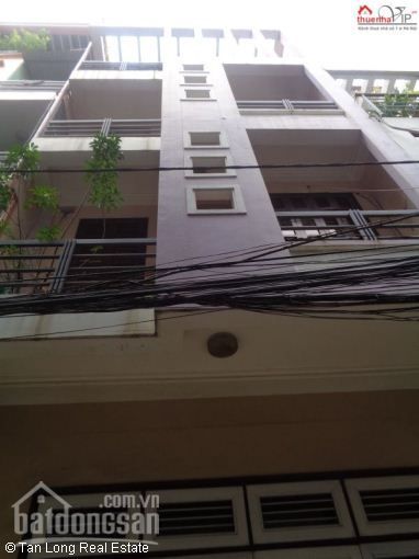 Nhà 4 tầng cho thuê tại đường Nguyễn Khánh Toàn, quận Cầu Giấy
