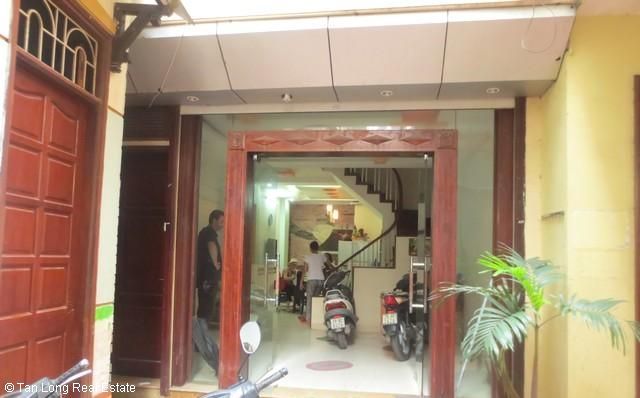 Nhà 4 tầng nội thất đầy đủ với 3 phòng ngủ cho thuê tại Kim Mã, quận Ba Đình
