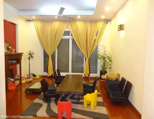 Nhà cho thuê tại Âu Cơ, quận Tây Hồ, Hà Nội