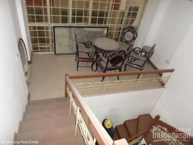 Nhà riêng cho thuê 45 m2 tại đường Hồng Hà, quận Hoàn Kiếm