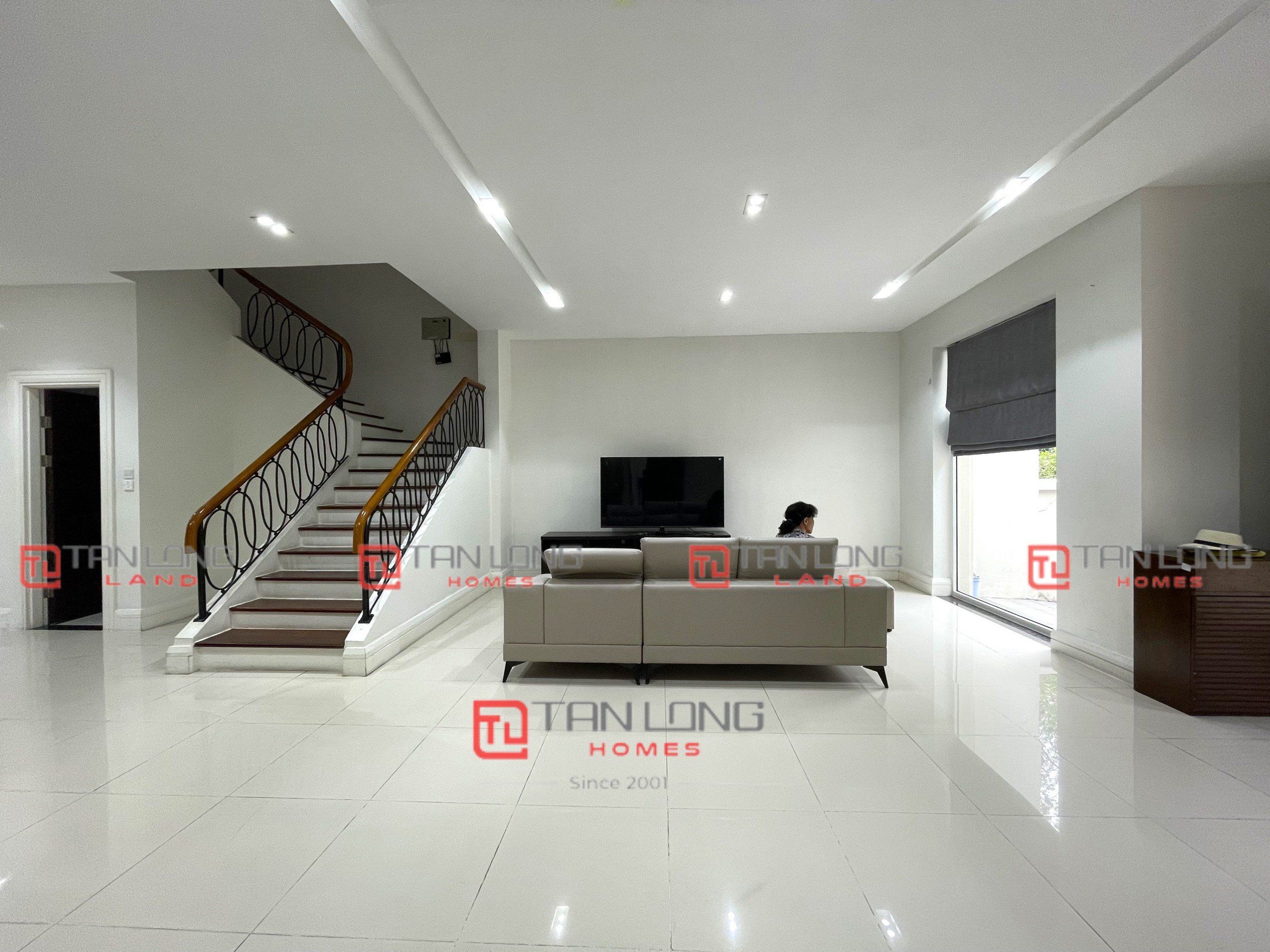 Cần cho thuê biệt thự song lập phân khu Tulip dự án Vinhomes River Side