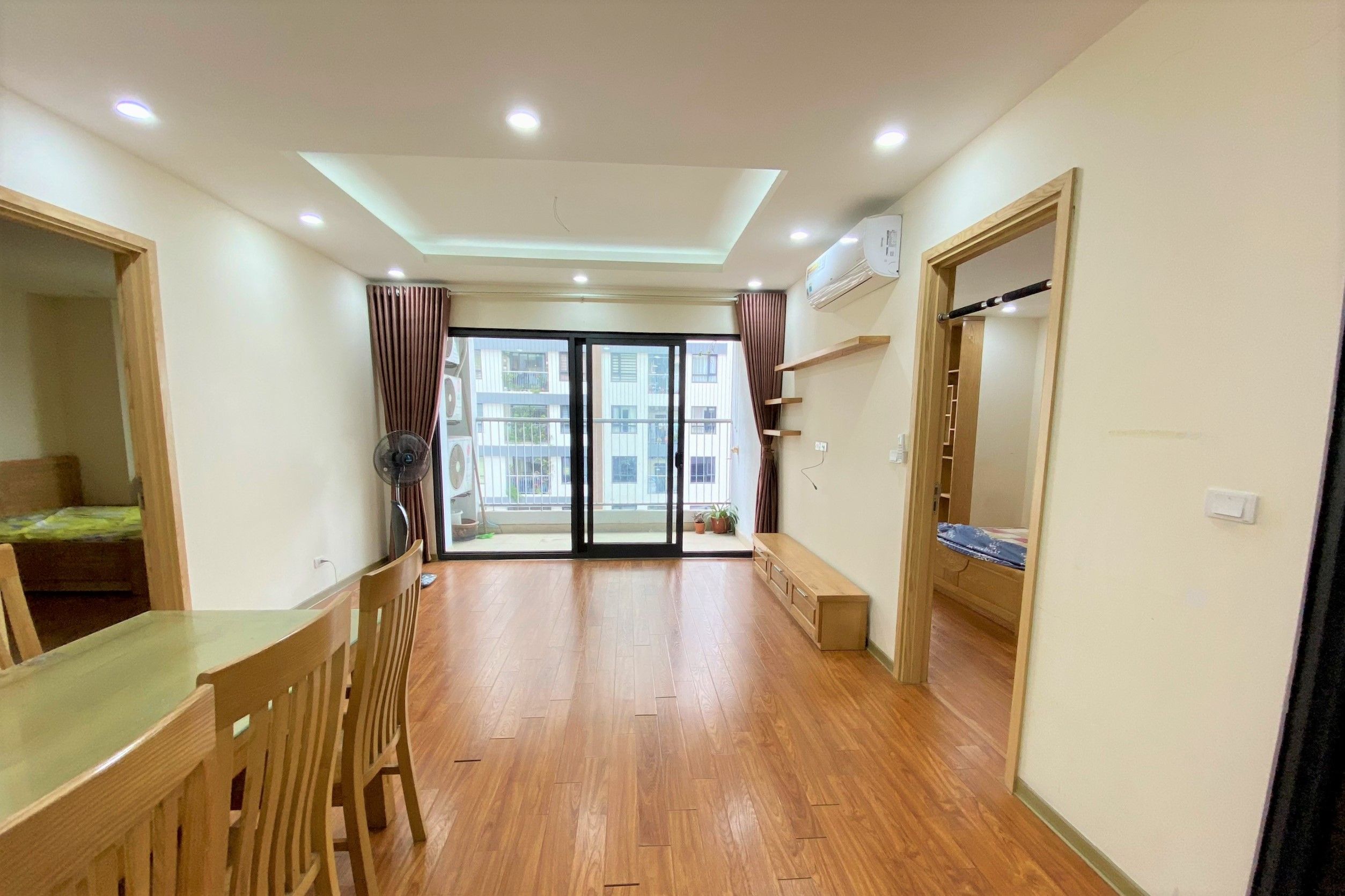 Cho thuê căn góc 4 phòng ngủ dự án Sunshine Crystal River