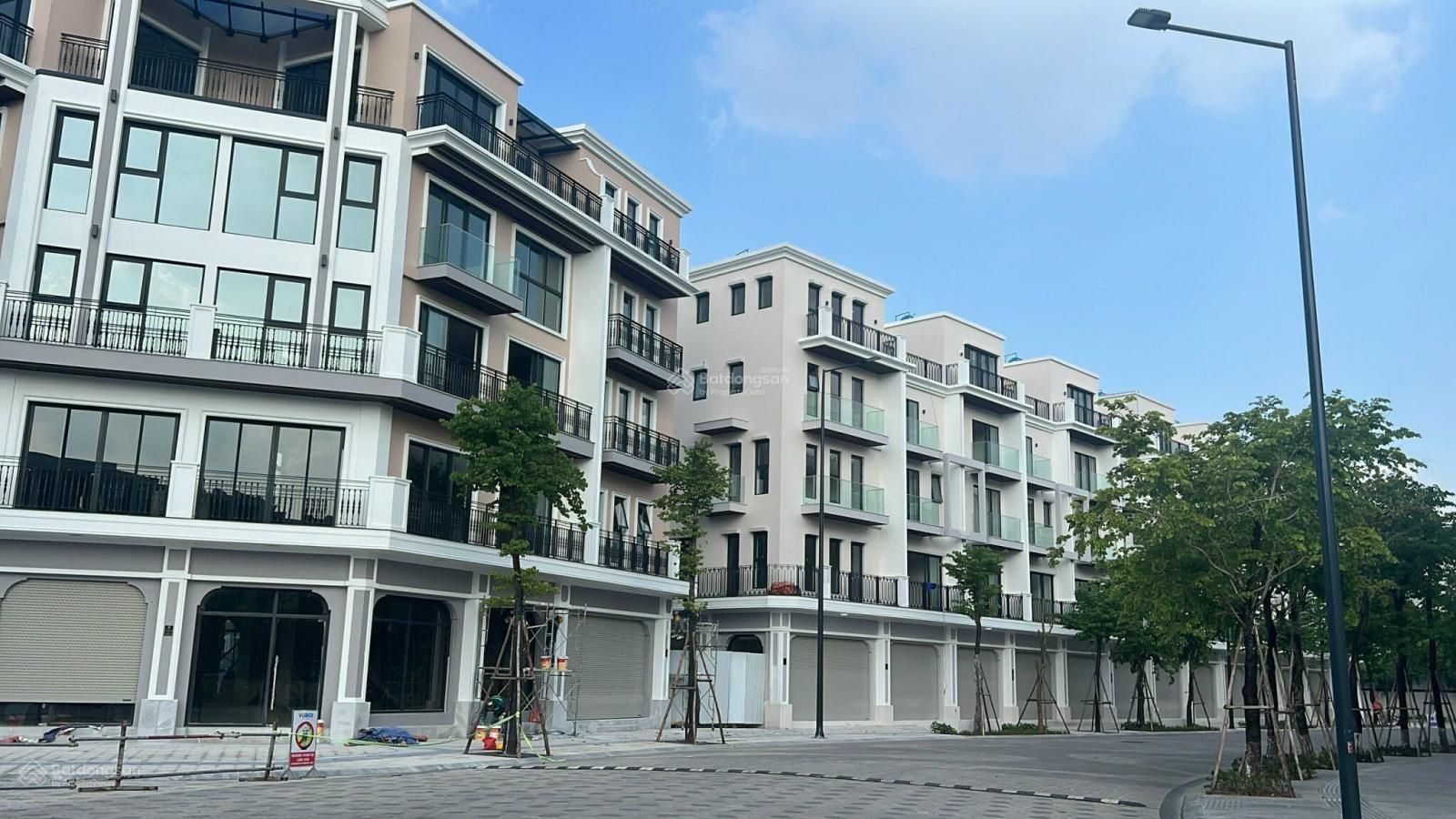 Cho thuê shophouse Vinhomes Green Bay Mễ Trì, giá tốt