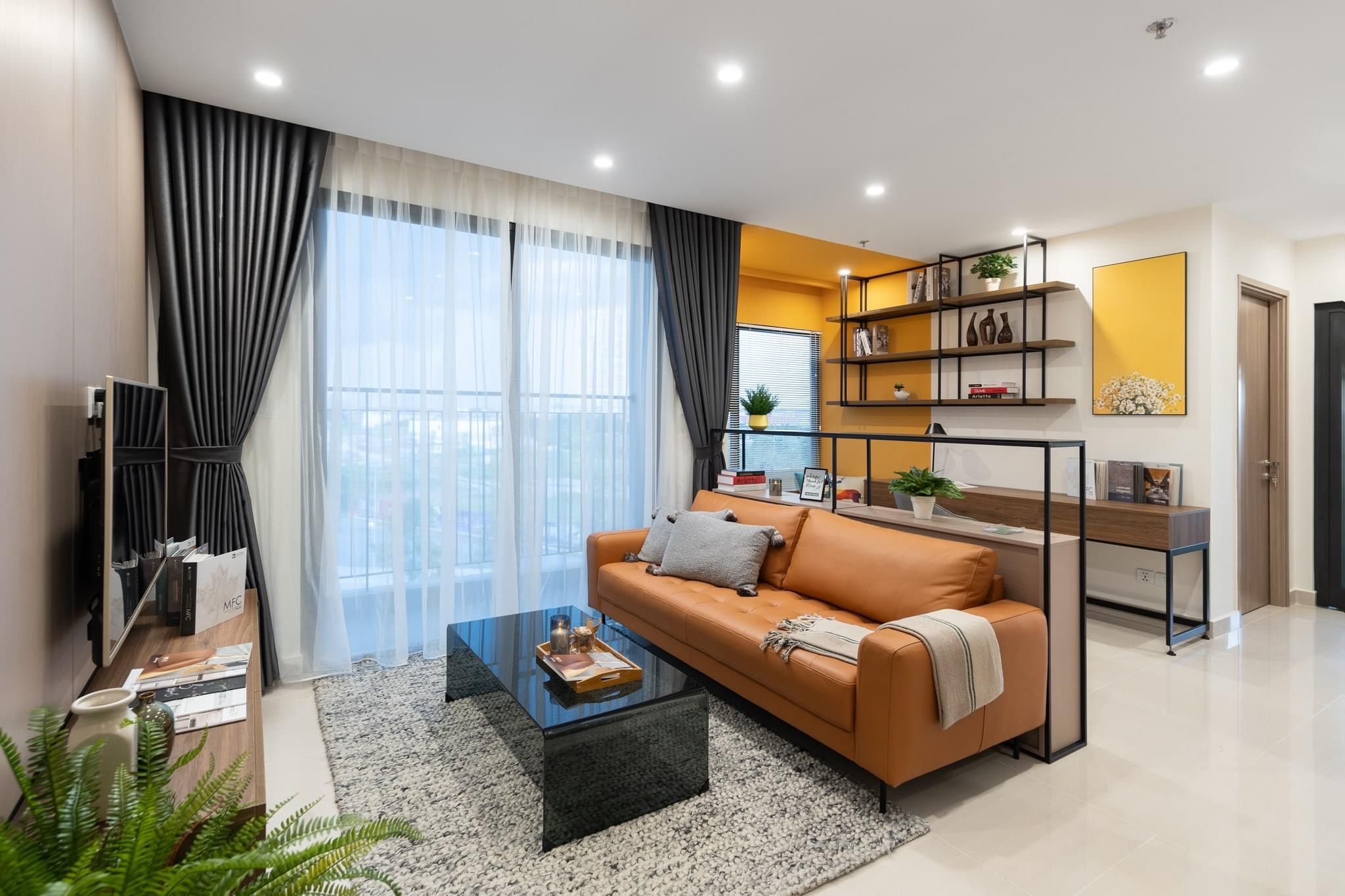 Bán chung cư 2PN/2WC tầng cao ban công hướng Bắc - Bàn giao nội thất CĐT Sky Gemia Hải Dương