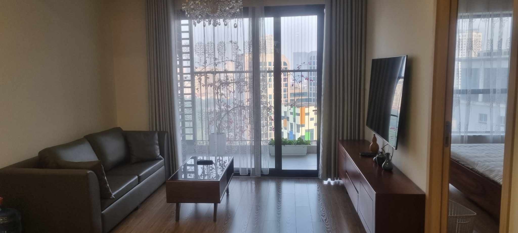 Cho thuê căn hộ 2 phòng ngủ tòa B Sky Park Residence - DT: 80m2 - Full nội thất - Tầng trung