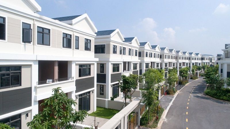 Cho thuê biệt thự liền kề 250m2 x 3 tầng, 2 mặt tiền tại KĐT Ngoại Giao Đoàn