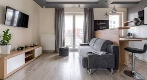 Cần bán căn hộ 2 phòng ngủ hướng Bắc tòa Sky 1 Noble Crystal Tây Hồ, view nội khu