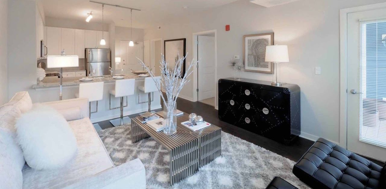 Chuyển nhượng căn hộ 1 phòng ngủ T6 Vinhomes Times City hướng Đông DT 46m2 view trường học