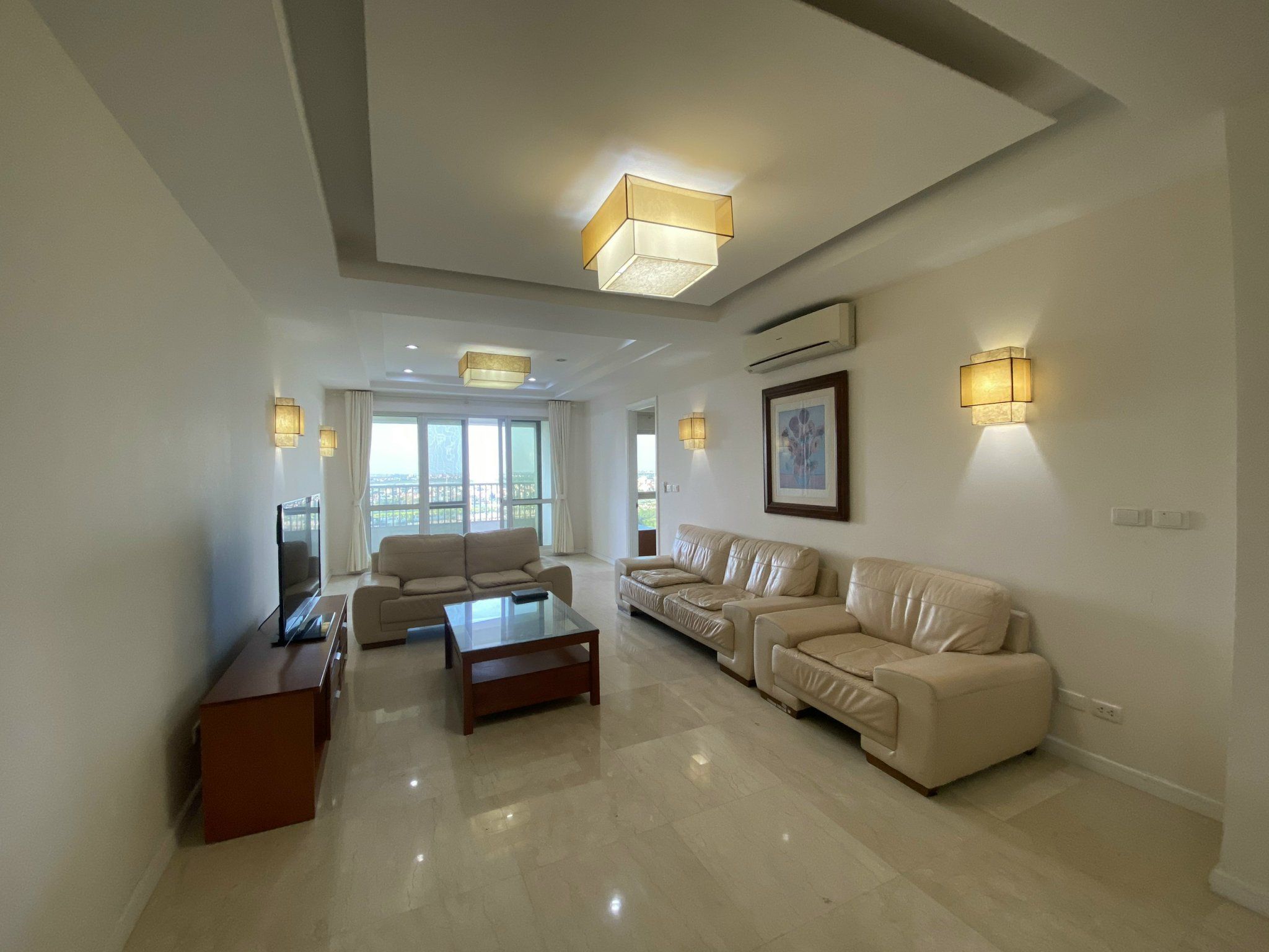 Chung cư 3 phòng ngủ bán tại P2 Ciputra, quận Tây Hồ