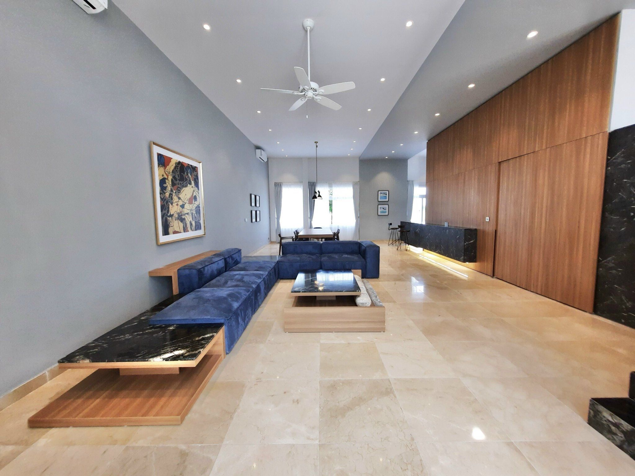 Bán biệt thự 6PN/441m2 full đồ, có sân vườn rộng, không gian tuyệt đẹp tại khu Q Ciputra
