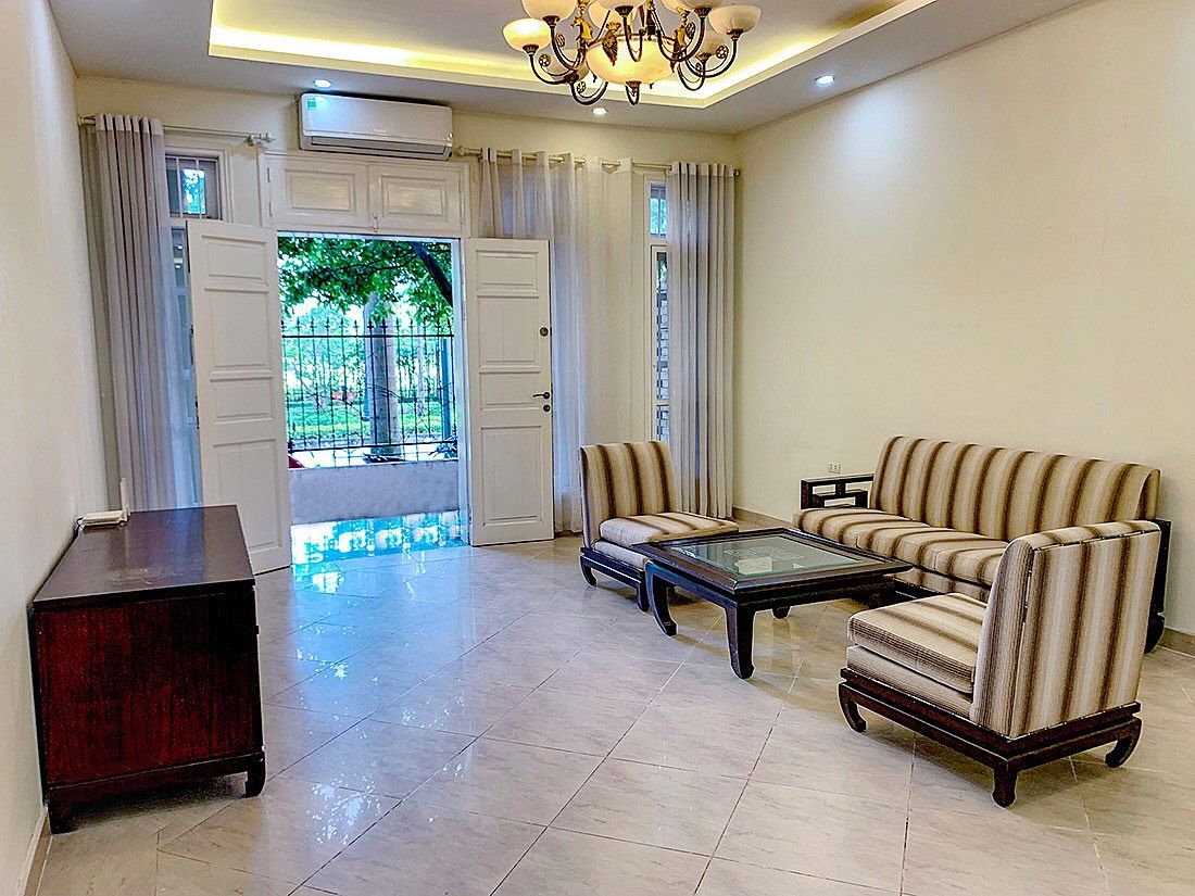 Biệt thự đẹp nhất khu D4 Ciputra cần cho thuê 5PN/230m2 đủ đồ view xanh siêu thoáng VỀ Ở NGAY