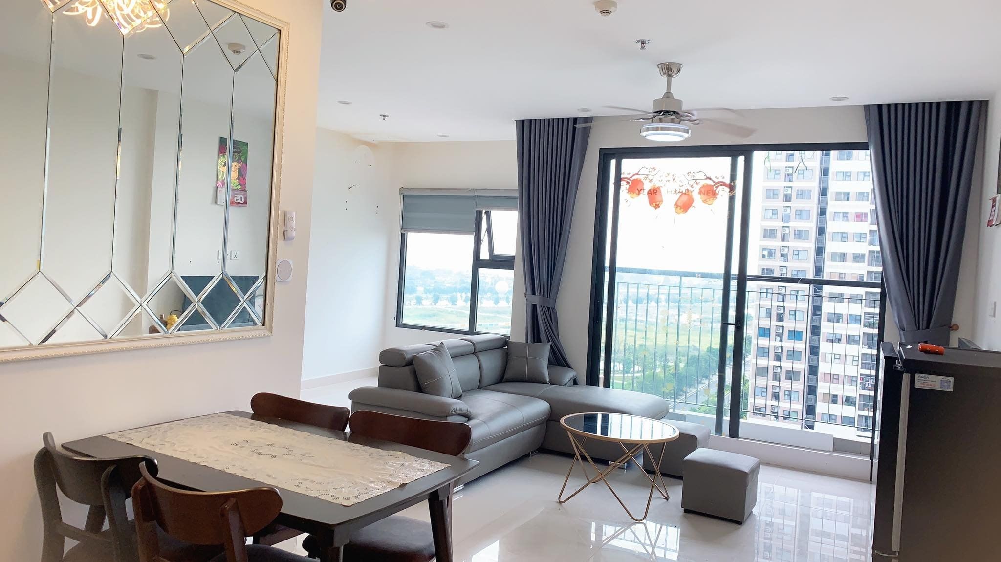 Cho thuê căn góc hướng Nam tại S1 Vinhomes Ocean Park 2PN/66m2 đủ đồ giá 8tr/th bao phí