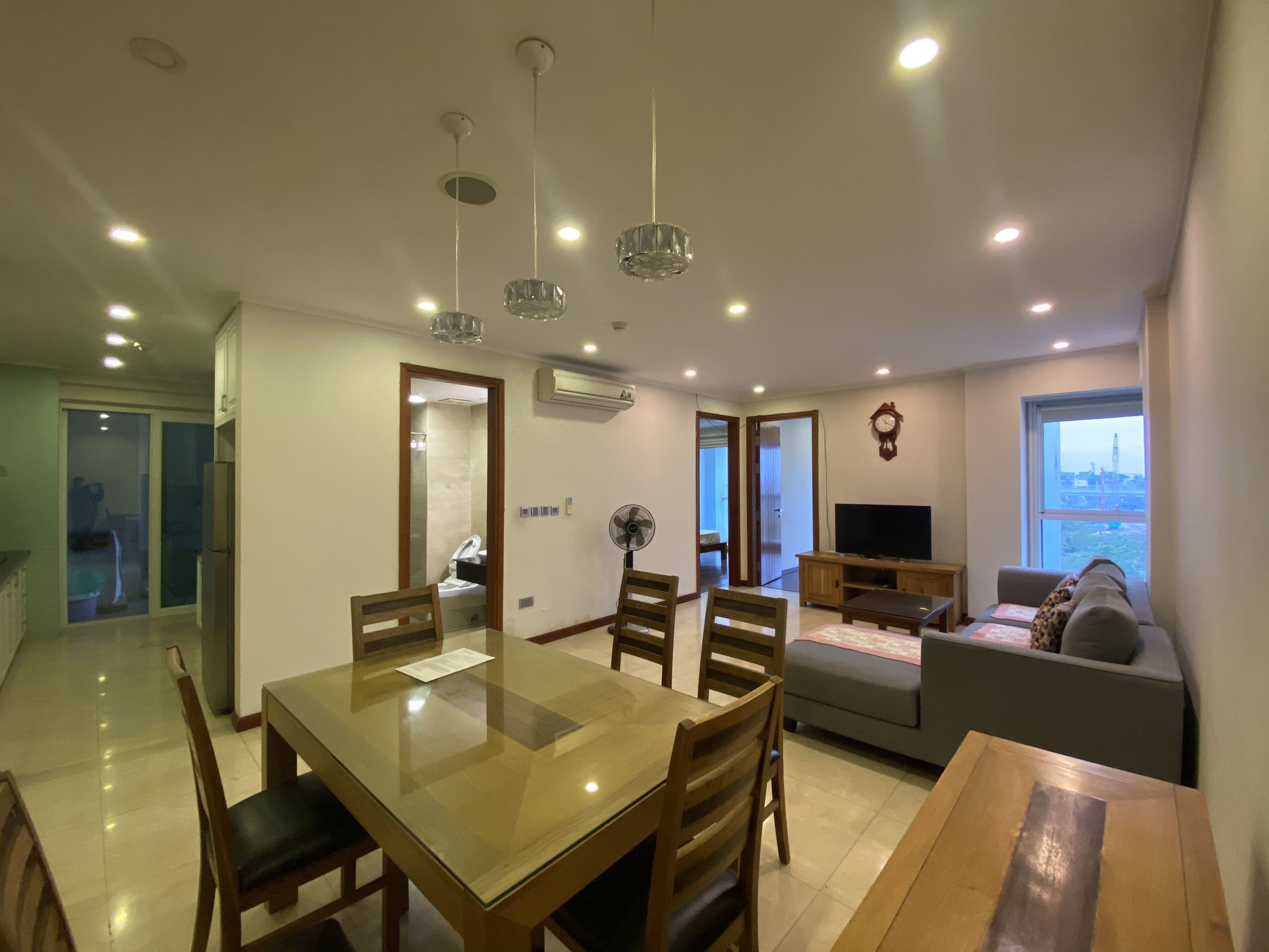 Cần bán căn hộ 114m2- 3 phòng ngủ ở Tòa L1 ciputra Hà Nội