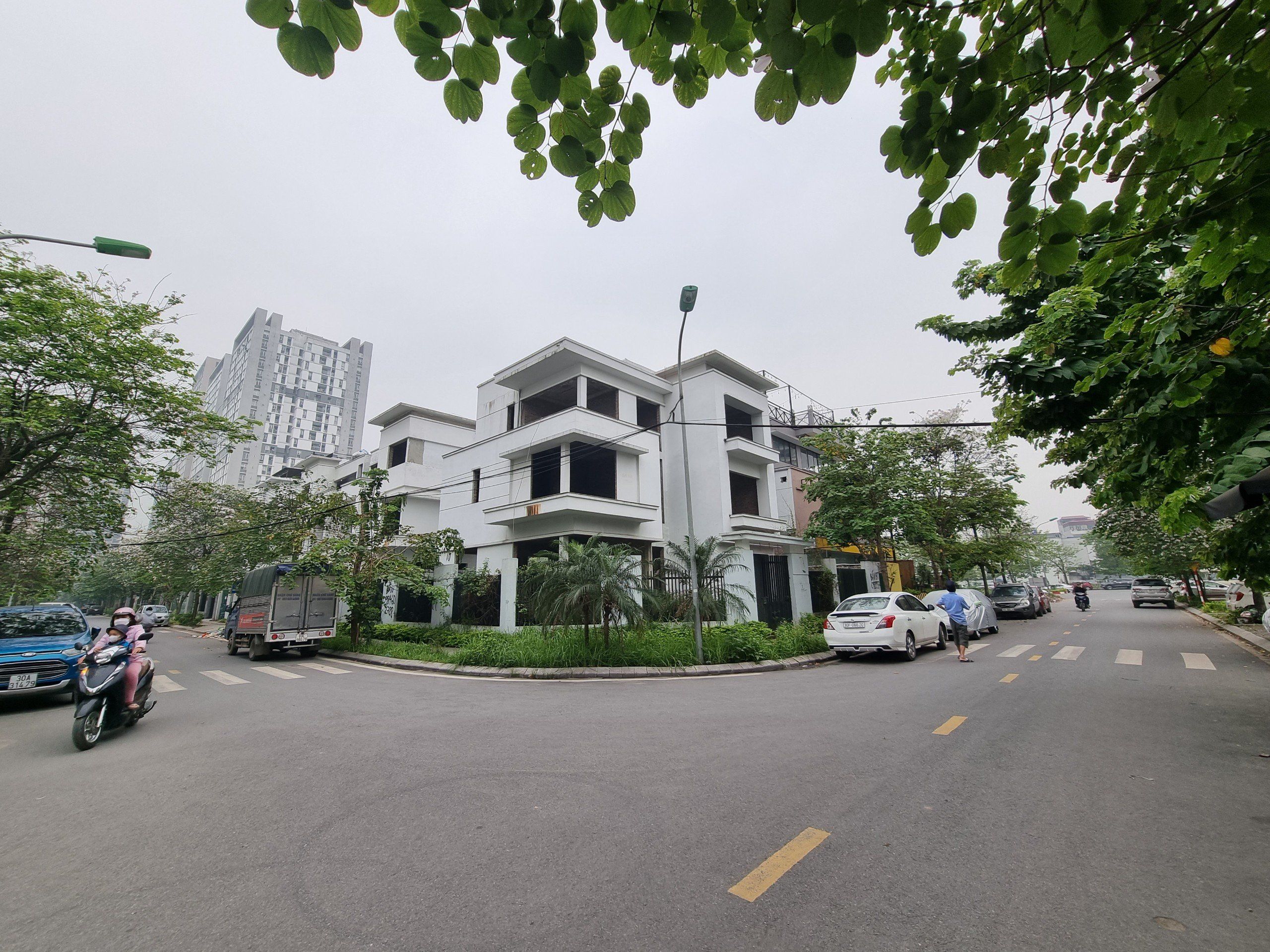 Bán biệt thự đơn lập 312,3m2 căn góc tại KĐT Ngoại Giao Đoàn Hà Nội