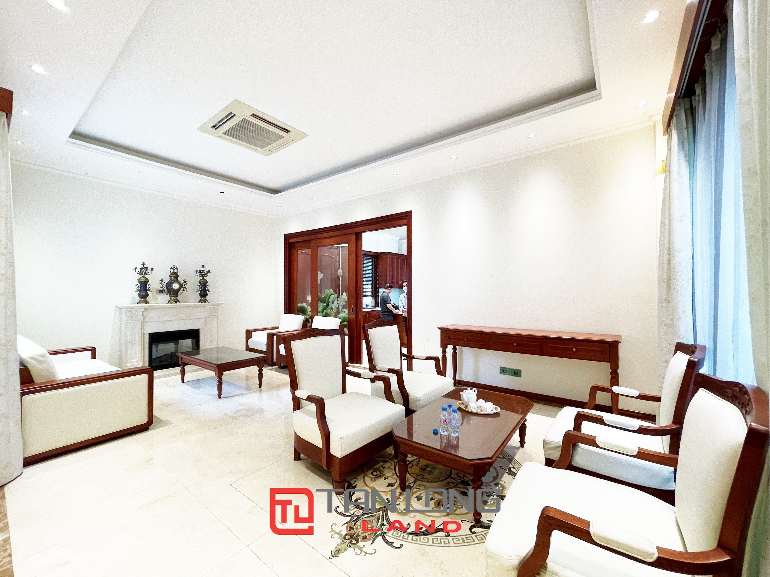 Cho thuê Biệt Thự Đơn Lập full nội thất gần trường quốc tế BIS tại Vinhomes Riverside