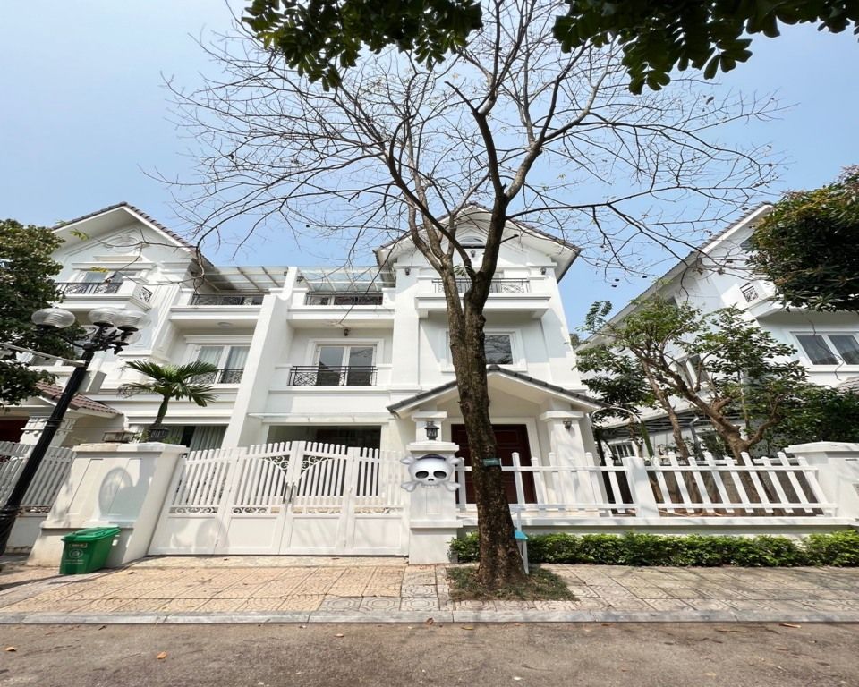 Chính chủ gửi bán Biệt Thự Song Lập tiểu khu Anh Đào - KĐT Vinhomes Riverside
