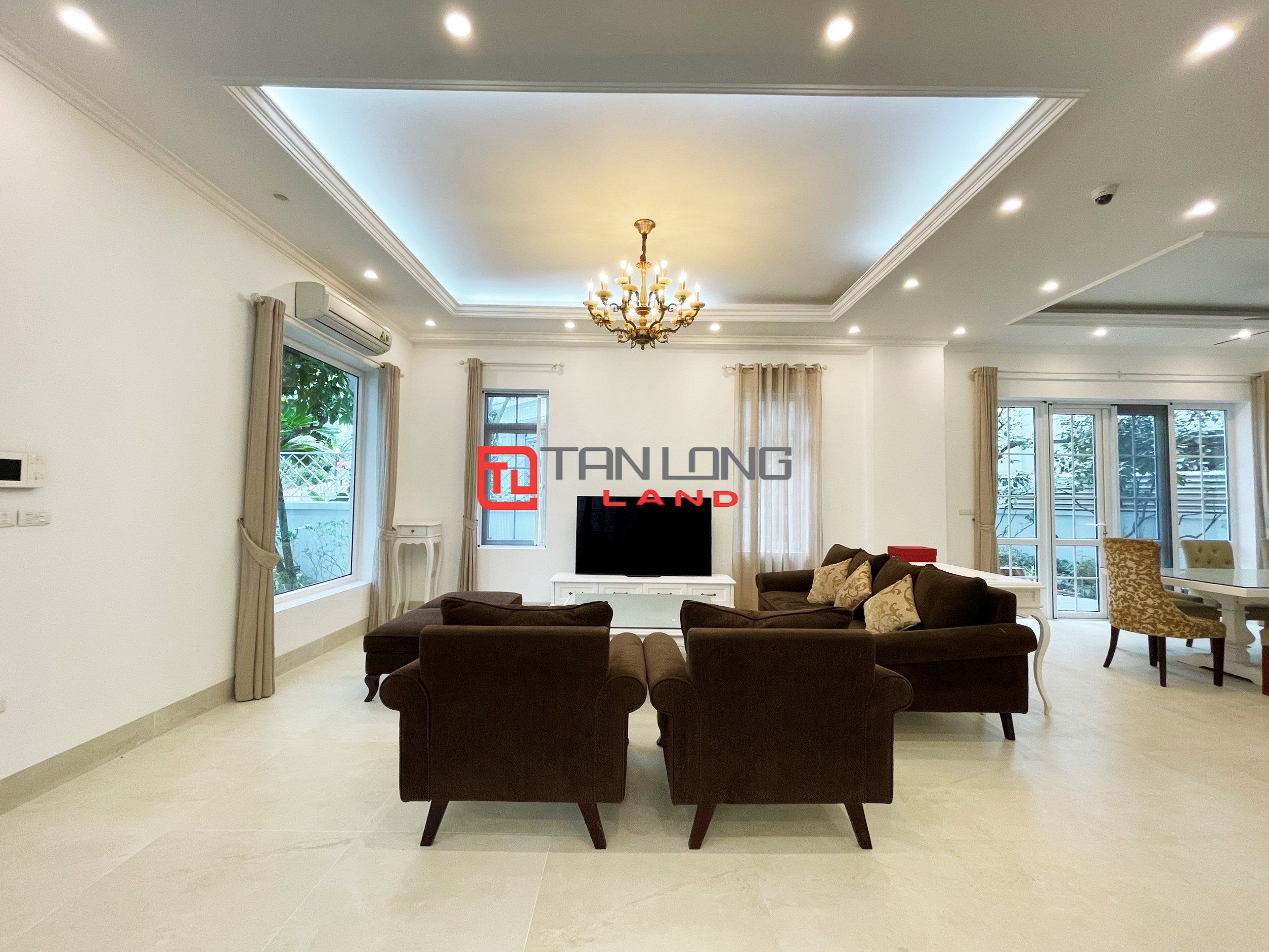 Cho thuê Biệt thự full nội thất gần TTTM Vincom Long Biên tại Vinhomes Riverside