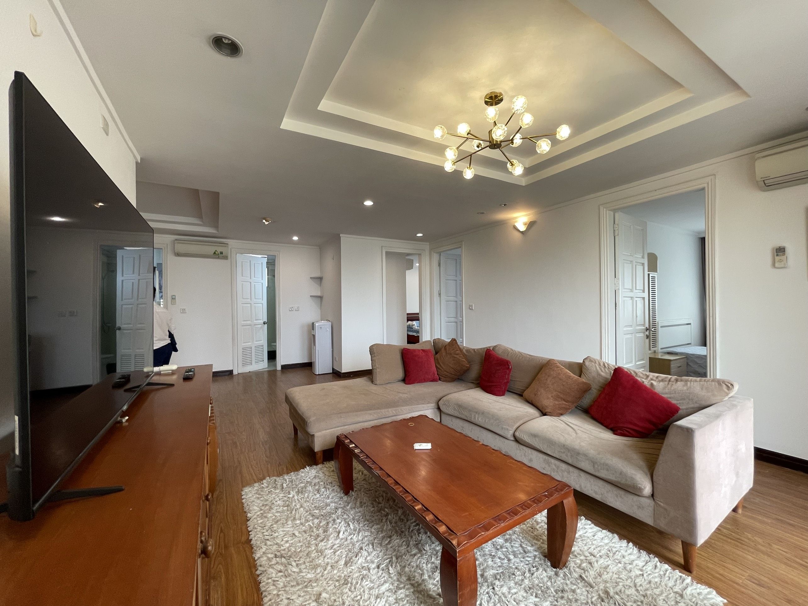 Chính chủ bán gấp chung cư 4 phòng ngủ tại G3 Ciputra, quận Tây Hồ