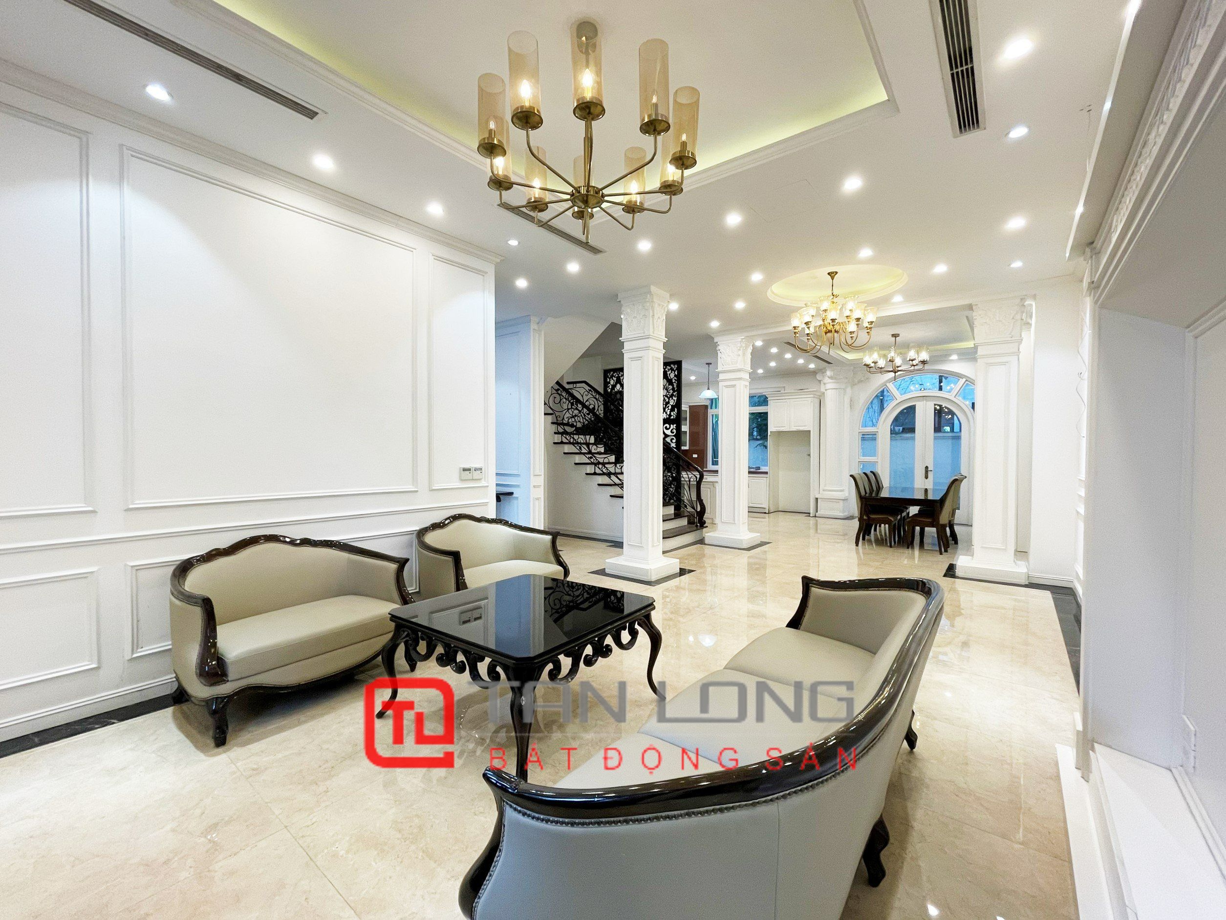 Bán Biệt thự nhà vườn 154m2 hướng Tây Nam khu Nguyệt Quế tại Vinhomes The Harmony
