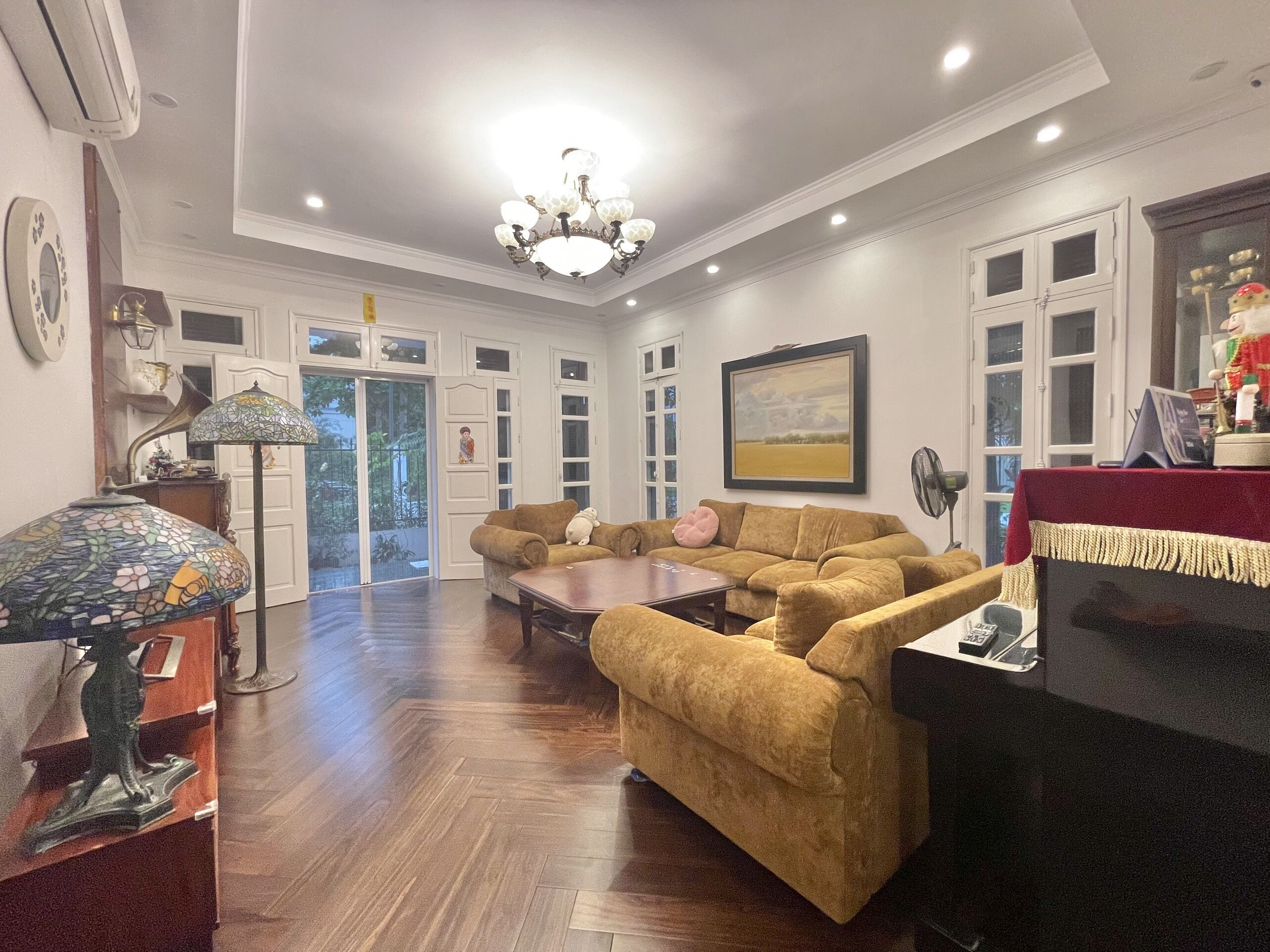 Cho thuê gấp biệt thự D5 Ciputra Hà Nội