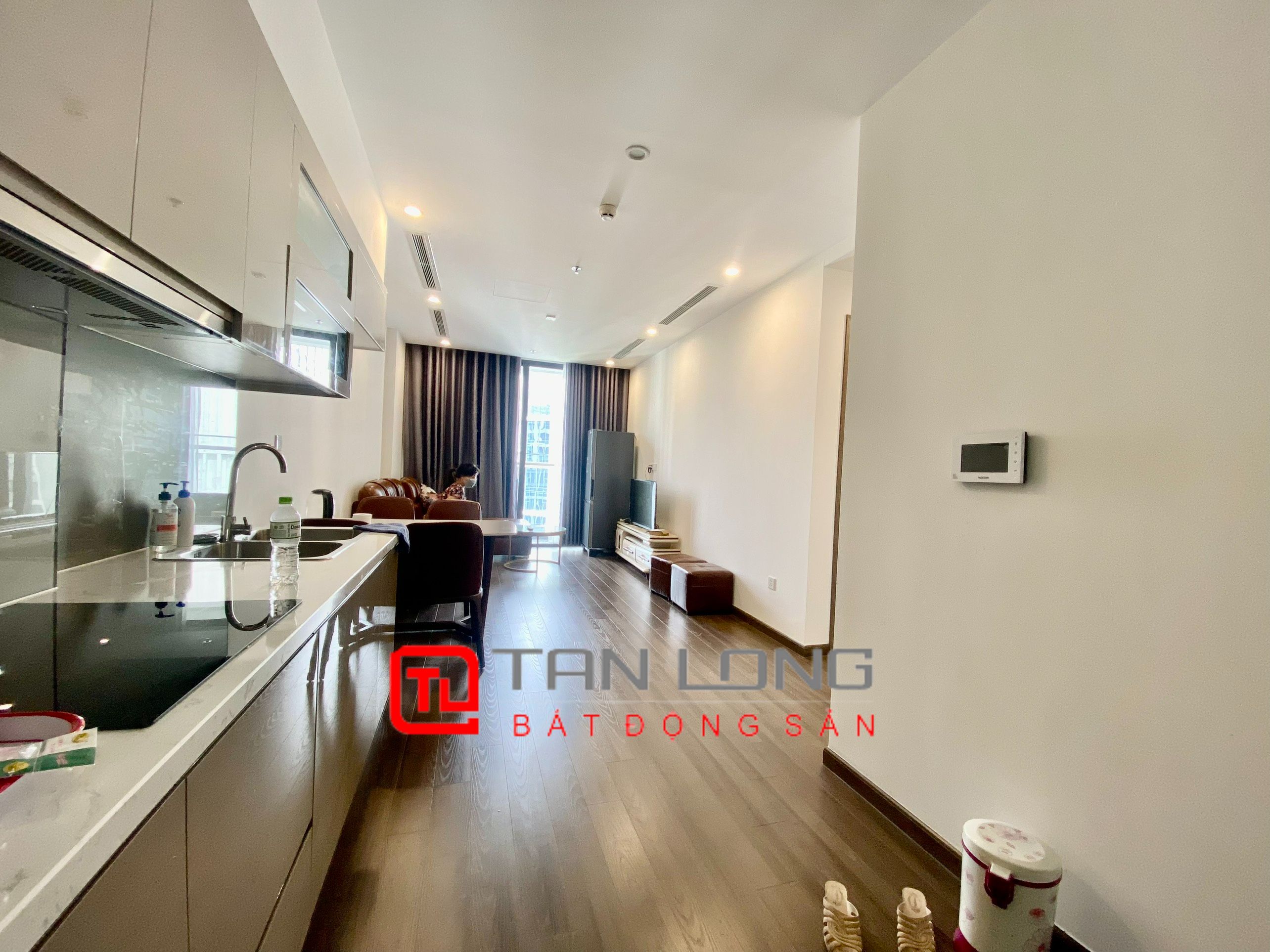 Cho thuê Căn hộ 2 phòng ngủ hướng Tây Nam tại tòa S5 Vinhomes Symphony