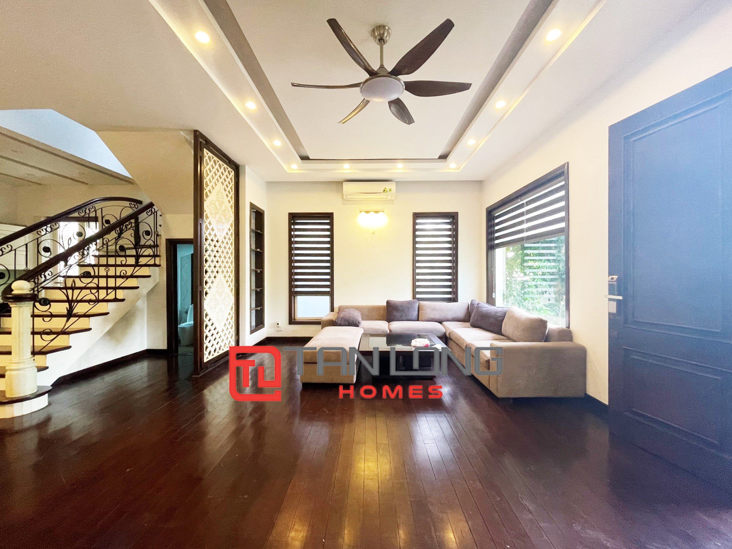 Cho thuê Biệt thự Song lập full nội thất tại Vinhomes The Harmony