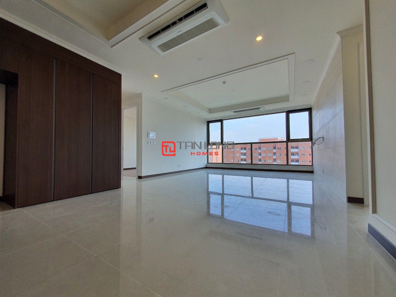 Cho thuê căn 4PN/154m2 (căn K) tầng cao khu Starlake Tây Hồ Tây