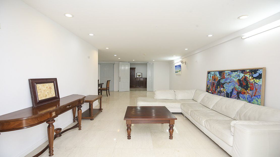 Cần bán căn hộ chính chủ 182m2 tòa P2 Ciputra, quận Tây Hồ