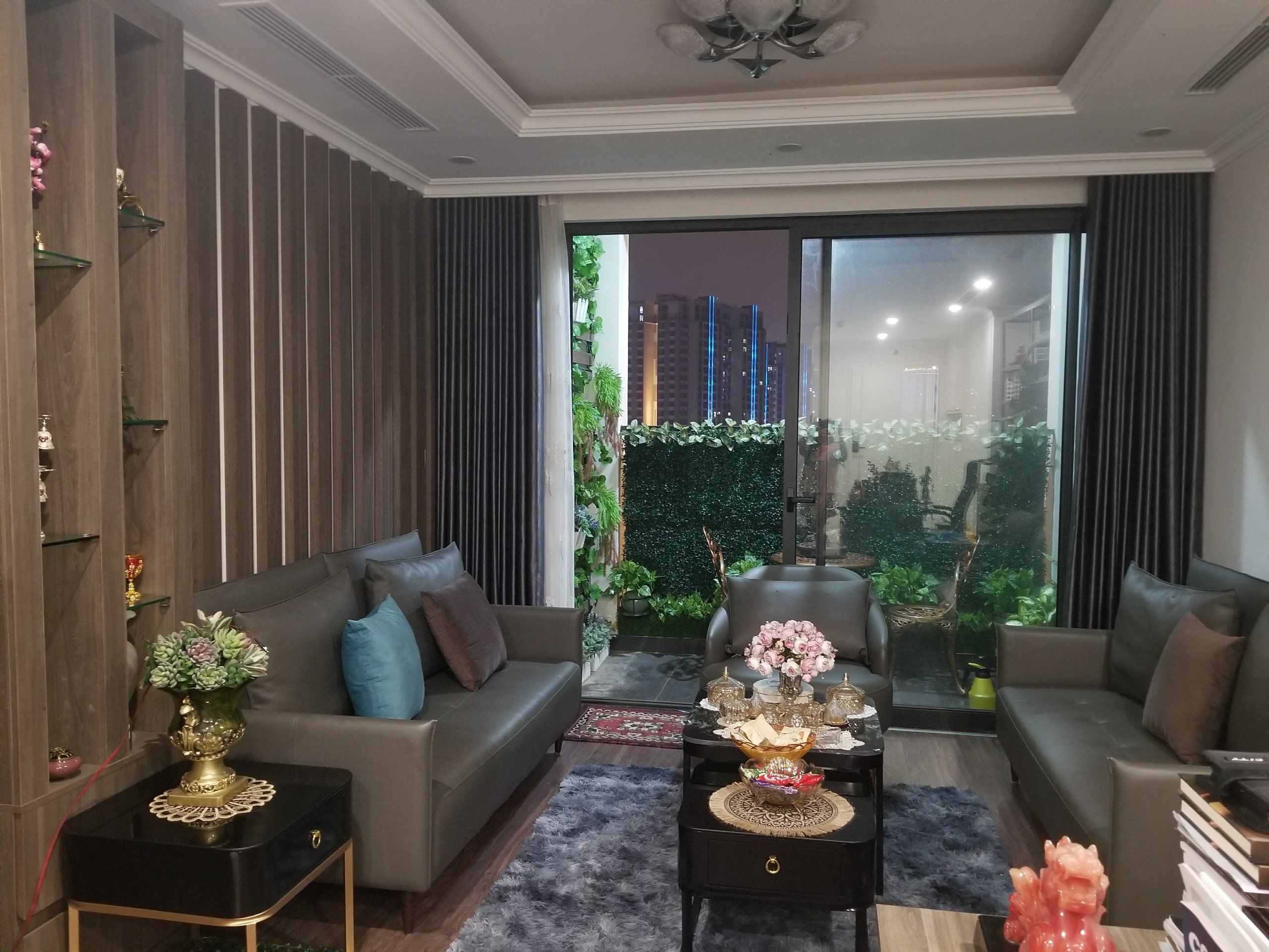 Bán căn 3 ngủ/95m2 Sunshine Riverside view cầu Nhật Tân