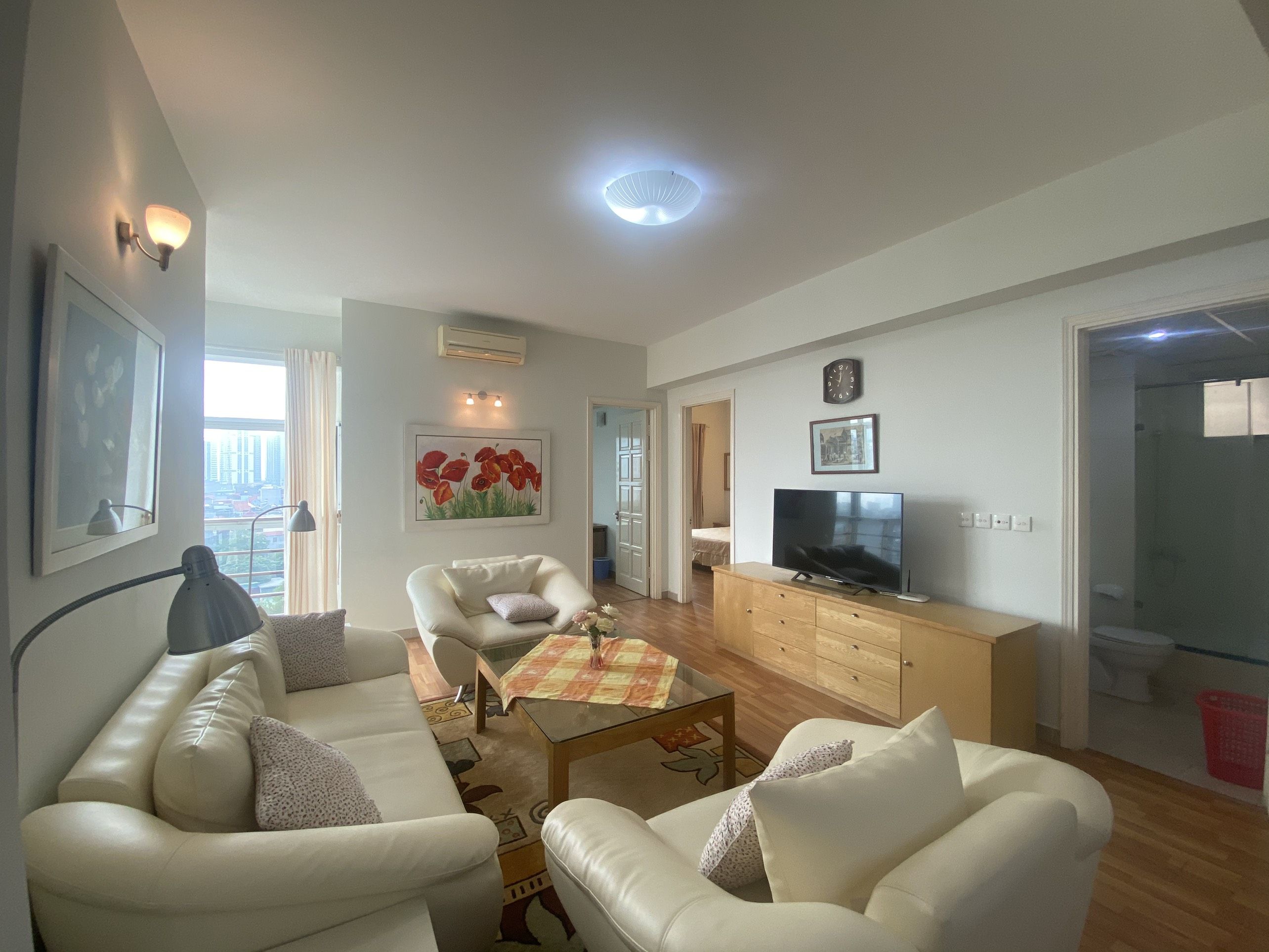 Bán căn hộ cao cấp 123 m2 tòa E5 Ciputra, quận Tây Hồ, Hà Nội