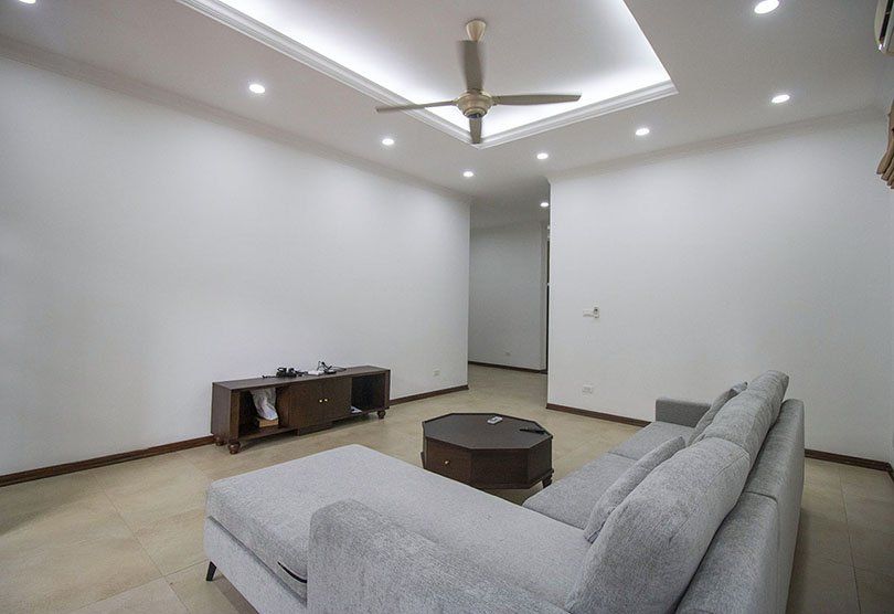 Cho thuê biệt thự 4 phòng ngủ KĐT Ciputra, Tây Hồ, Hà Nội